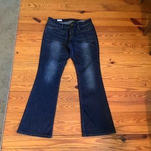 (Bin 6)  Gap curvy dark wash flare jeans-12